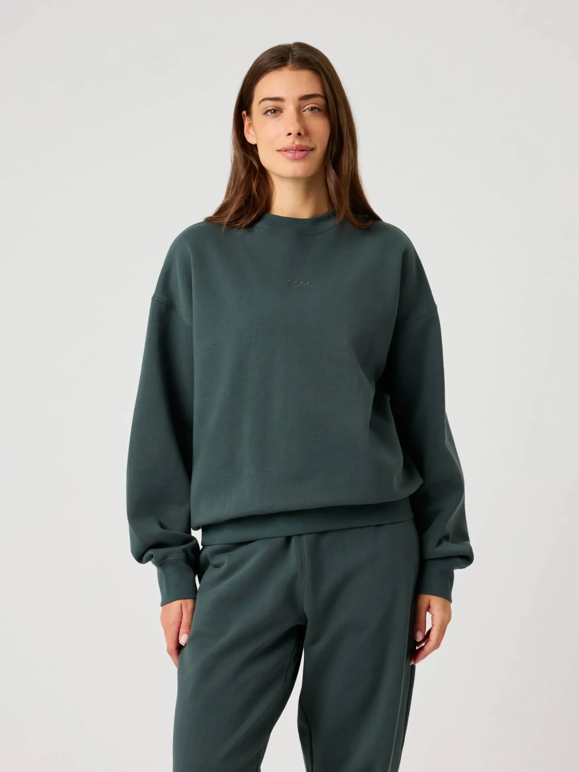 Studio Oversized Sweatshirt