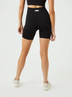 Studio Seamless Rib Shorts
