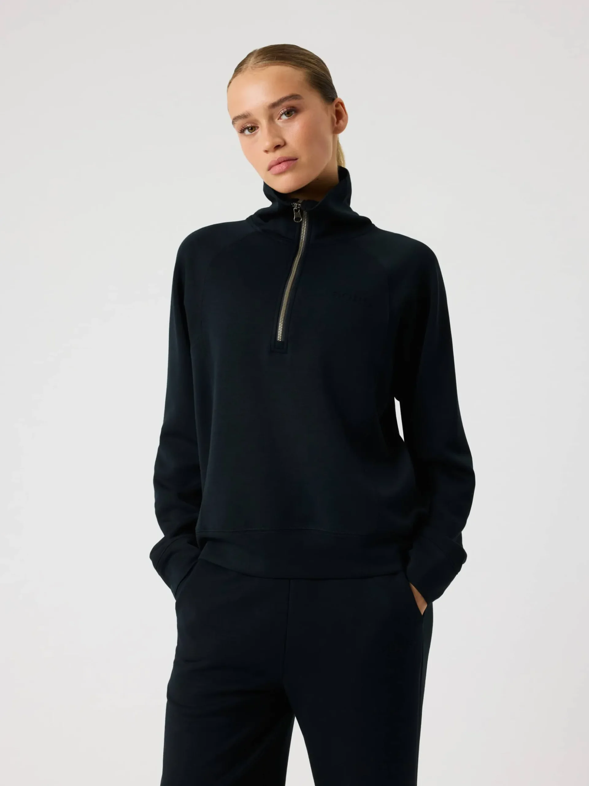 Studio Soft Halfzip Sweatshirt
