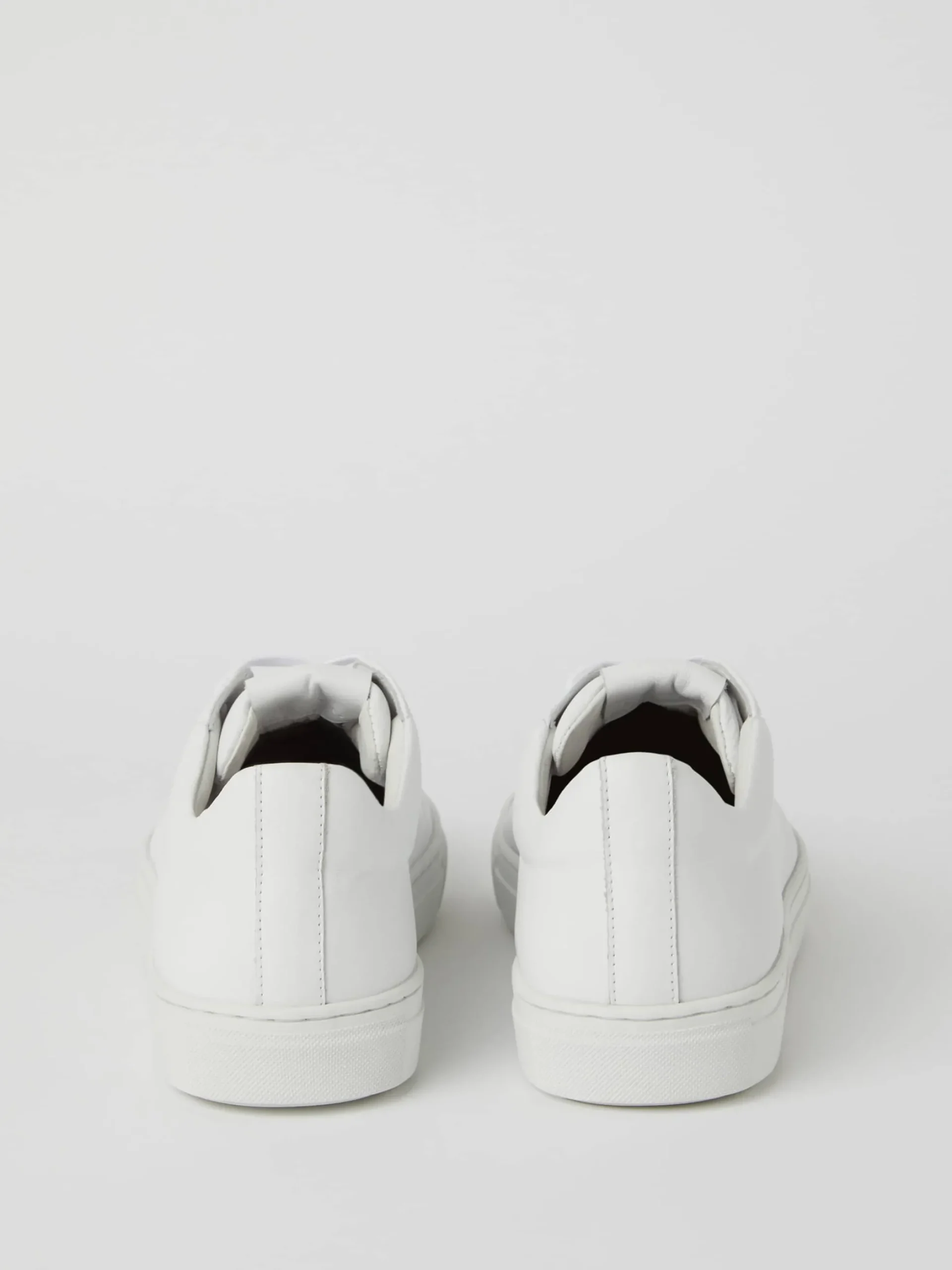 Women's Classic Leather Sneakers